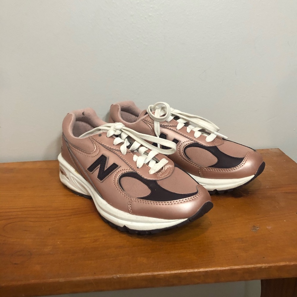 New Balance 498 Pink and Purple Sneaker